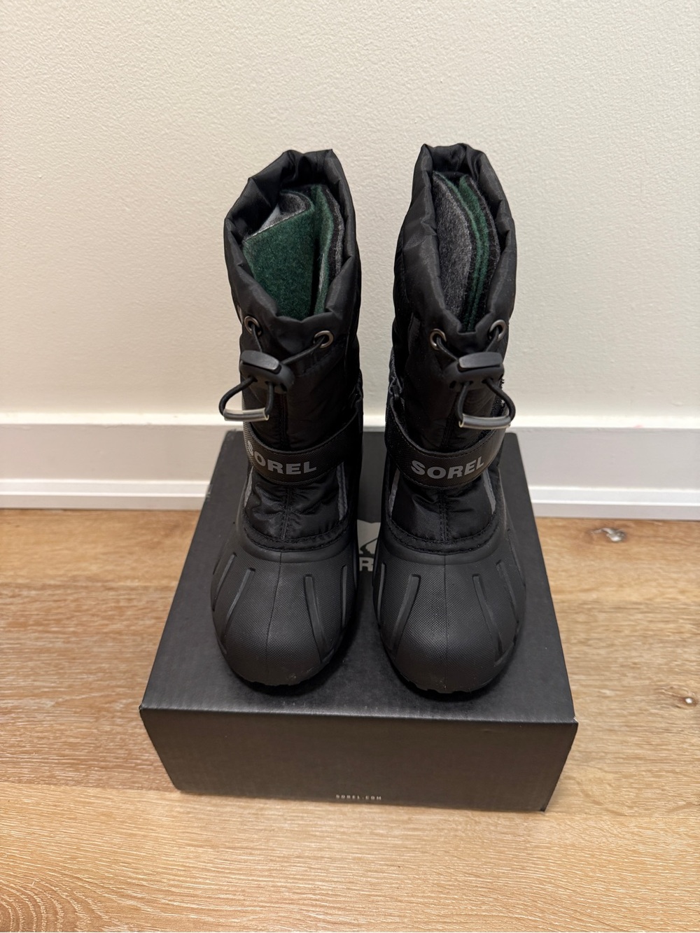 Sorel Kids' Black Winter Flurry Snow Boots Size 13c Size 13